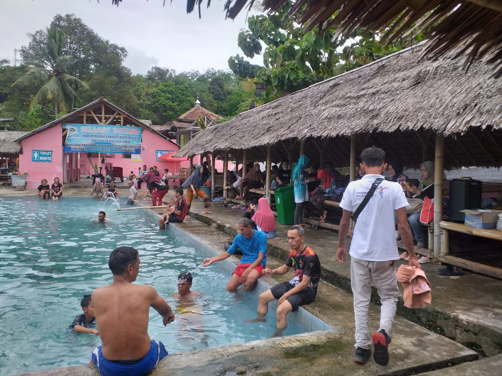 Kolam Wisata Air Panas Batu Kanzah Destinasi Wisata di Kabupaten Lebak