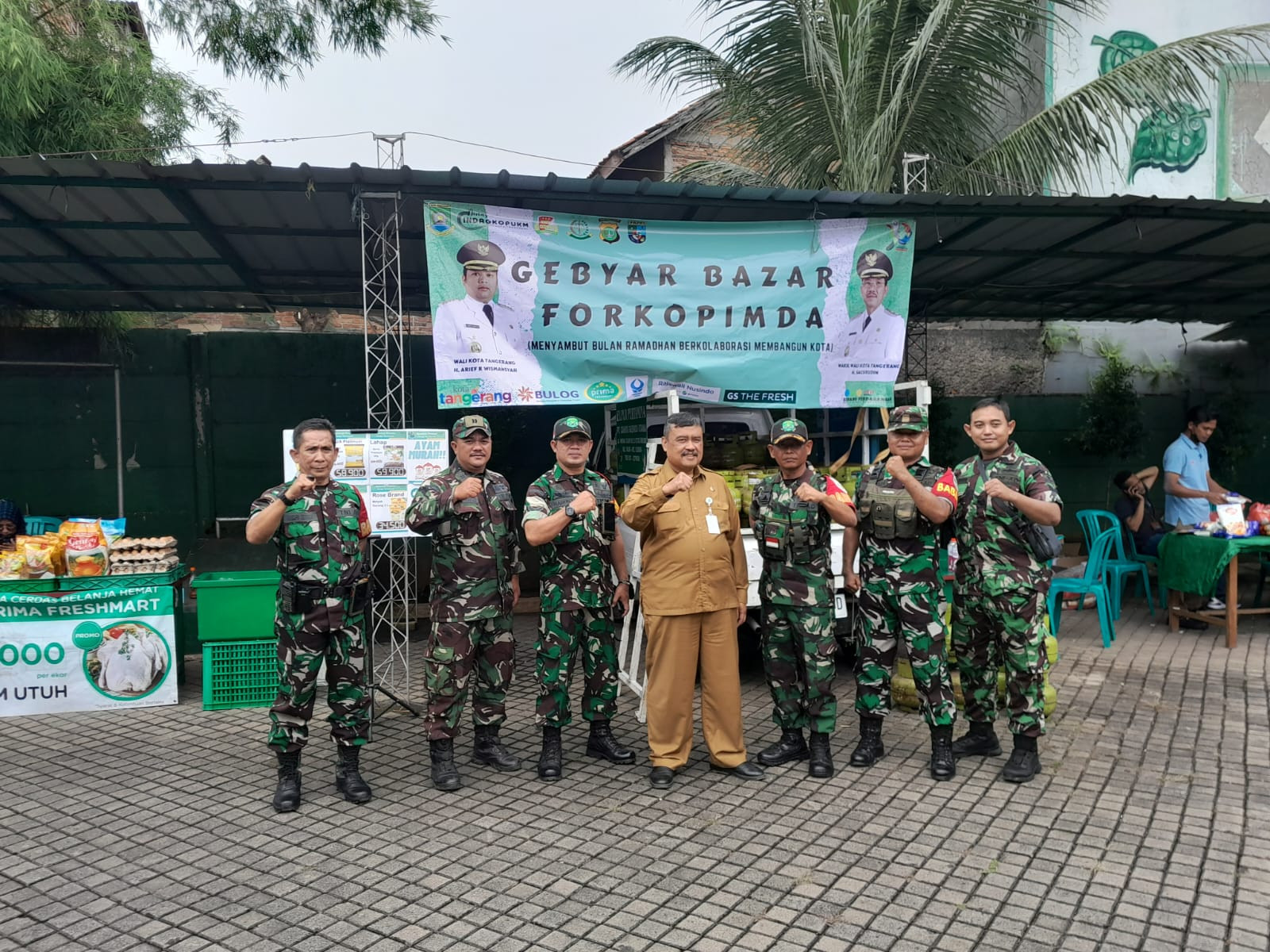 Bersama Forkopimda, FKPPI, Koramil Ciledug Gelar Bazar Murah Jelang Ramadhan