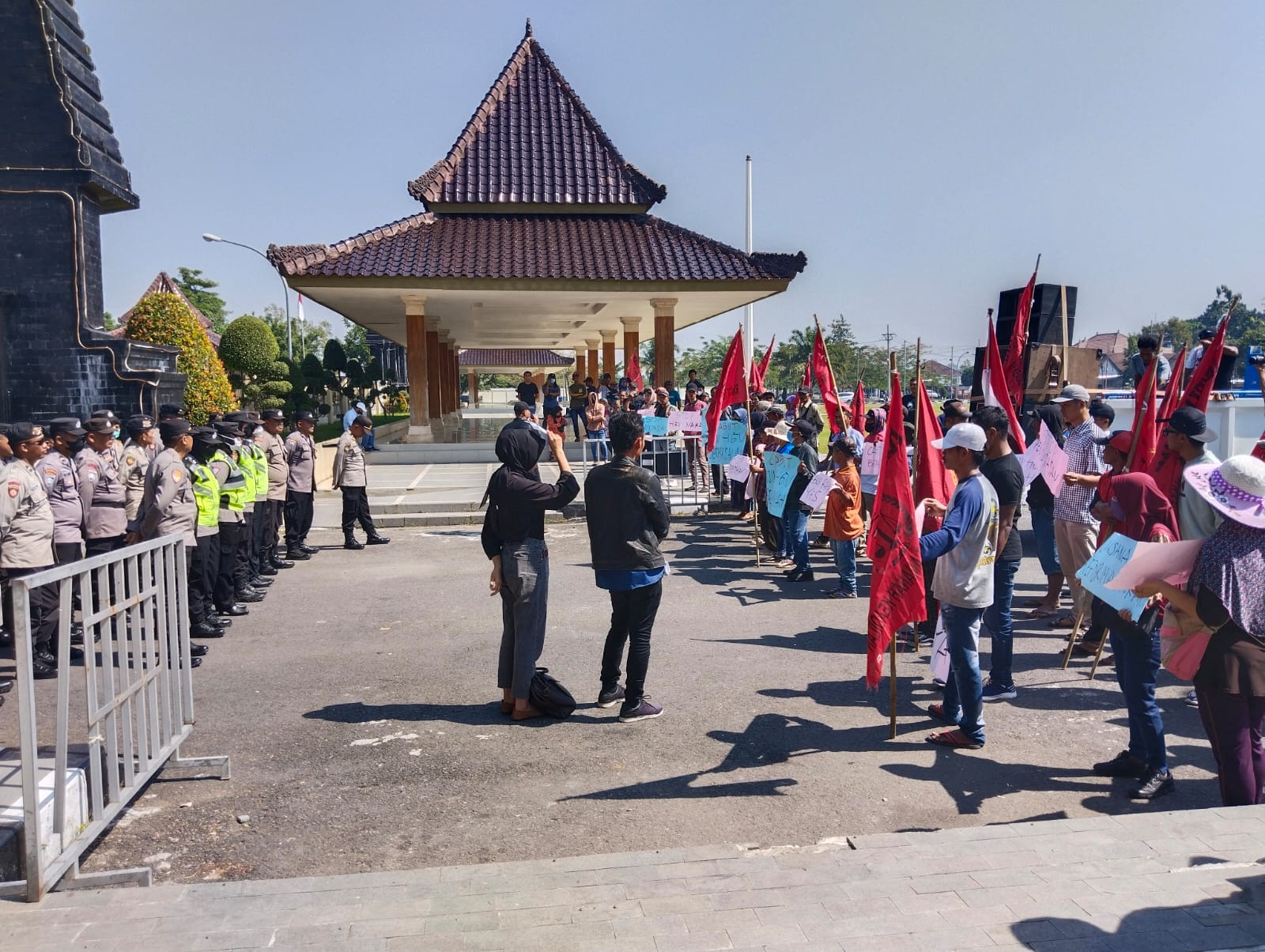 FPPM Blitar dan Warga Sumberasri Tegaskan Bupati Cabut Ijin Perusahaan Pengelola Perkebunan Nakal 