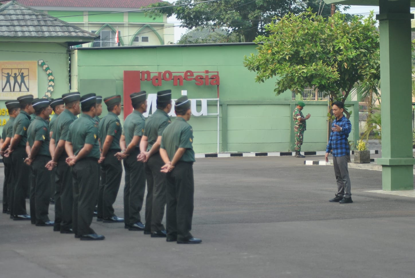 Pasi Intel kodim 0510/Tigaraksa Pimpin Apel Pagi dan Sampaikan Pengarahan