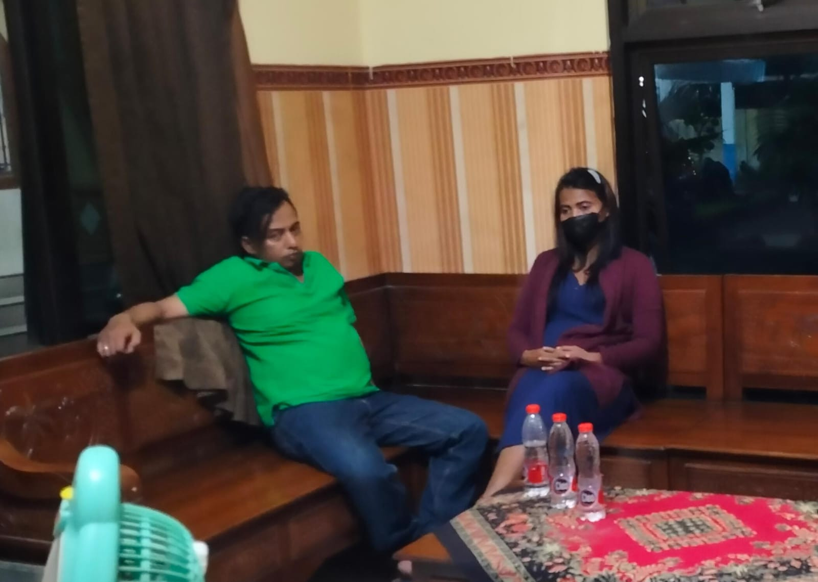 Caleg DPRD Kab Blitar Main Wik Wik dengan Istri Sirinya Digerebek Warga diamankan Petugas