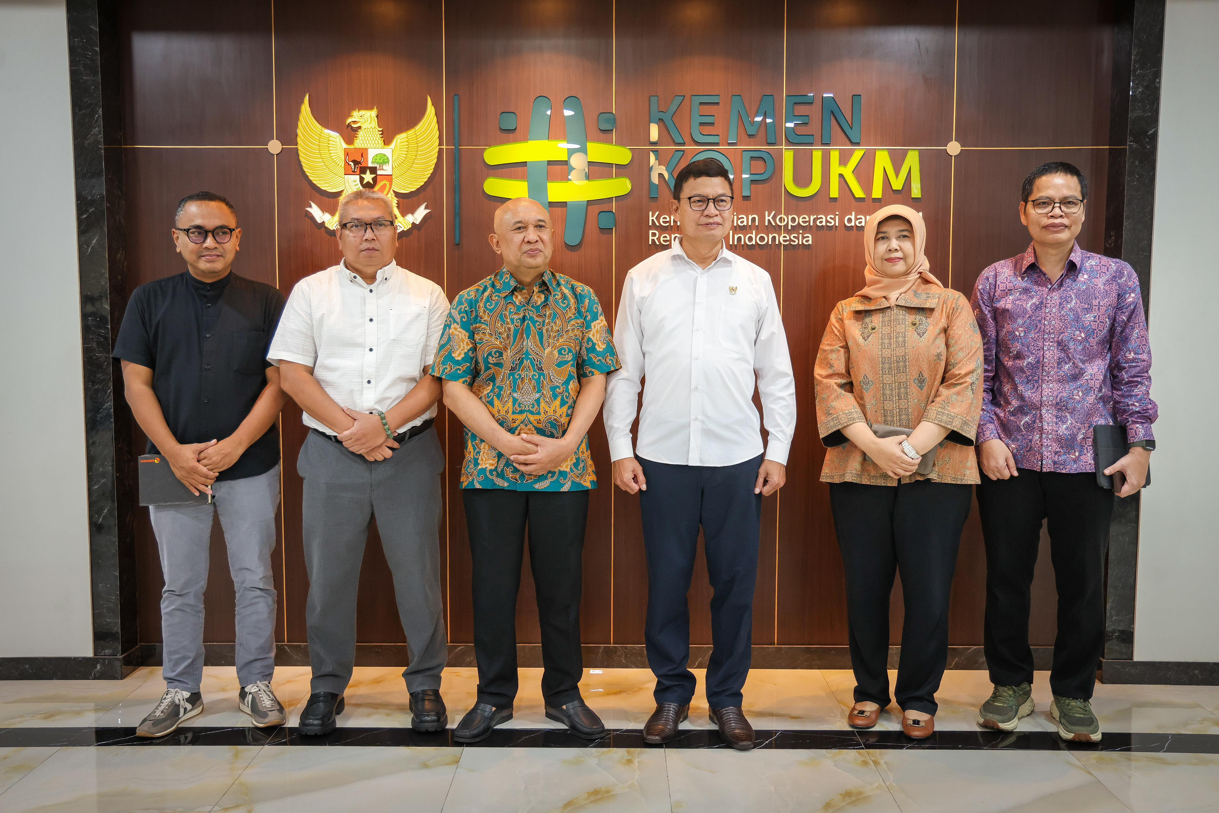 KemenKopUKM dan BPOM Perkuat Kerja Sama Pengembangan Ekosistem UMKM