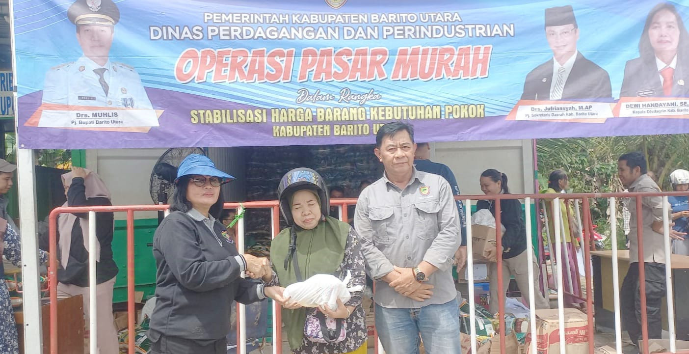 Dalam Rangka Stabilisasi Harga Barang Pokok Jelang Nataru 2024, Pemkab Barito Utara Gelar Operasi Pasar Murah