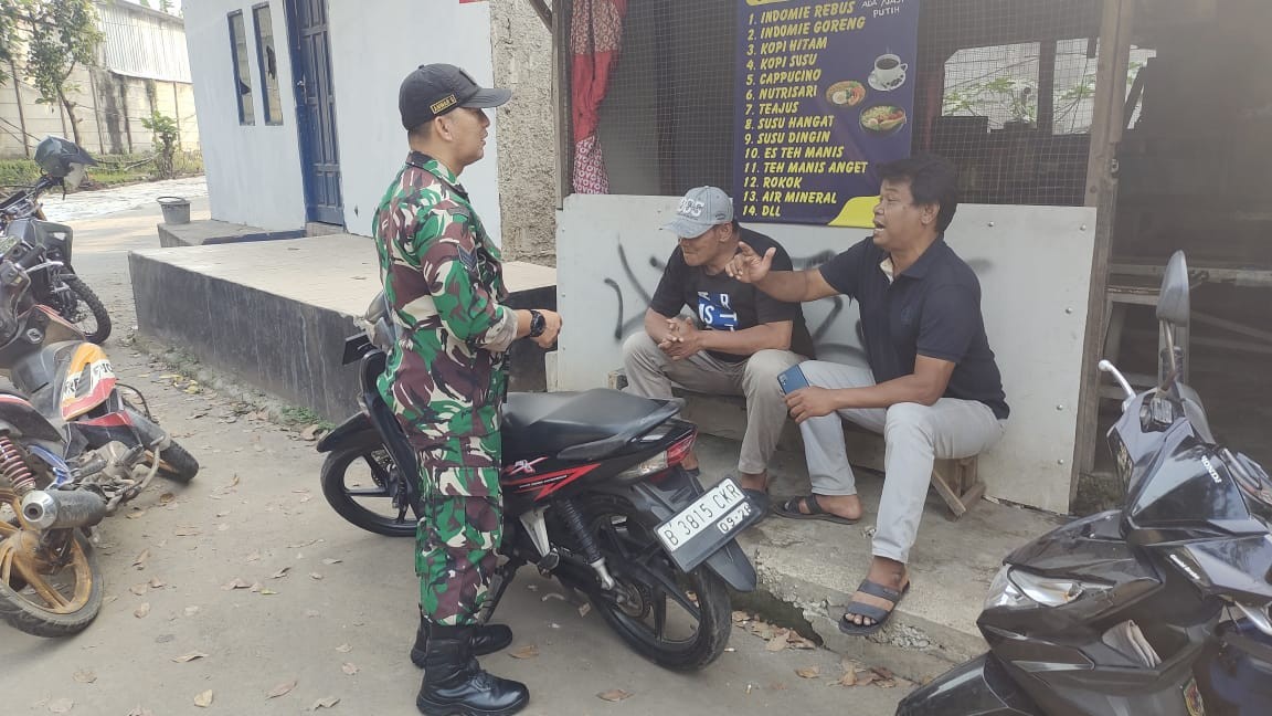 Tidak Kenal Waktu, Babinsa Terus Komsos Dengan Warga Binaan