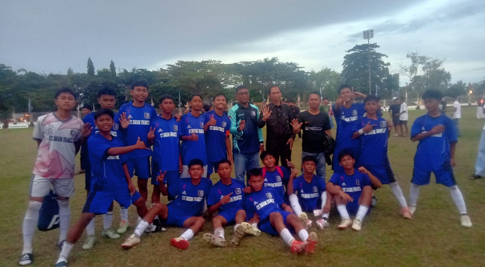 Patih Herman Beri Suport Membara, SMAN 5 Lemo Gemparkan Stadion Lolos ke Empat Besar Yamaha Fazio Cup 2025