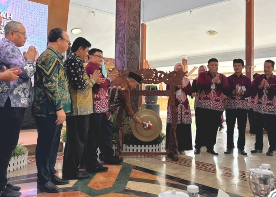 Zaenal Arifn Nahkodai Dekopinda Kabupaten Blitar Masa Bakti 2025-2030 