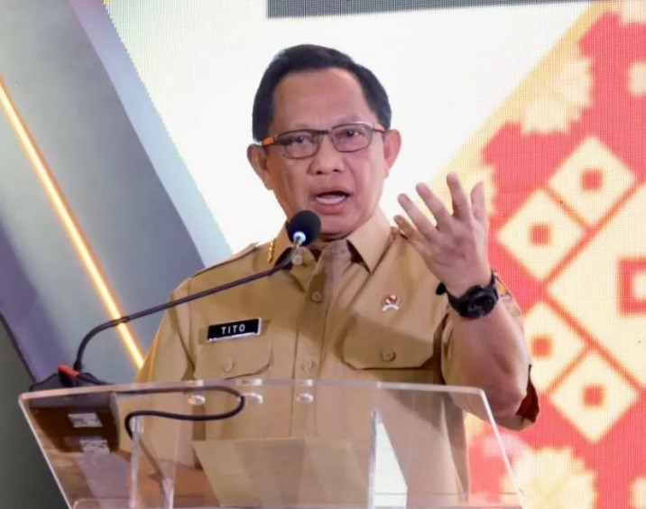 Mendagri, Tito Karnavian : PPPK Pemda Dilarang Kenakan Pakaian Dinas Korpri